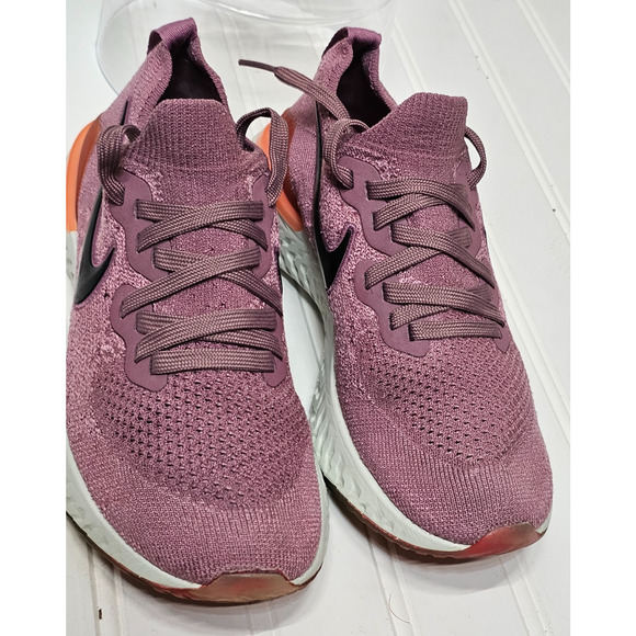 Nike Epic React Flyknit Womens size 6 Running shoes pink - Picture 1 of 6